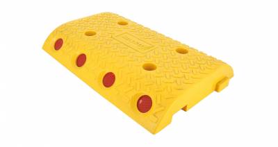 Plastic Speed Bump / UT9020